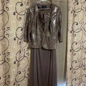 Size 18 Alex Evenings Violet with Silver sequins Evening Gown with Jacket